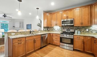 3041 Lavinia Ave, Cincinnati, OH 45208