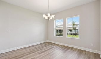 5286 WOLF CREEK Dr, Apollo Beach, FL 33572