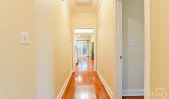 211 Stonecrest Ct, Athens, GA 30605