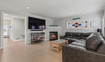 707 N Lake Dr, Belmar, NJ 07719