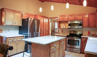 13720 Georgia Dr, Apple Valley, MN 55124