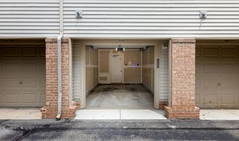 2846 Barclay Way, Ann Arbor, MI 48105