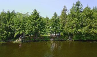 12 Beech Ridge Dr, Abbot, ME 04406