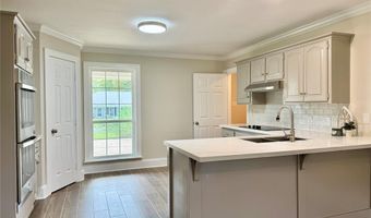 107 Augusta Ave, Benton, LA 71006