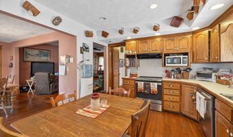 430 W Spring St, Bloomfield, IN 47424