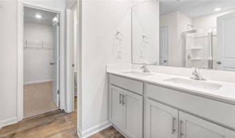 1006 Slingshot Ct, Archdale, NC 27263