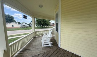 503 S Clinton St, Albia, IA 52531