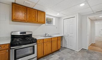 11705 BATTERSEA Dr, Beltsville, MD 20705