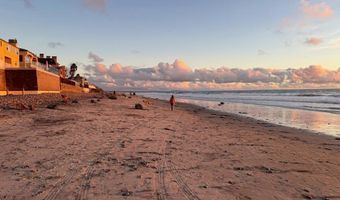 2383 Ocean St, Carlsbad, CA 92008