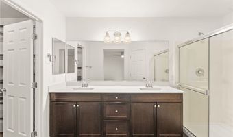 10525 Shiny Skies Dr, Las Vegas, NV 89129