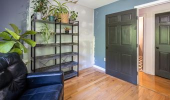 2 Quail Hollow Ct, Beacon Falls, CT 06403