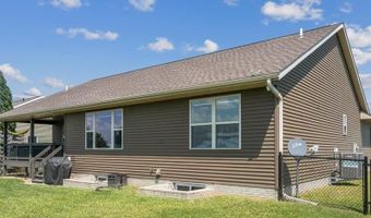 835 Prairie St, North Liberty, IA 52317