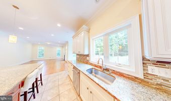 6403 EARLHAM Dr, Bethesda, MD 20817