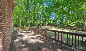 5206 Dunrobin Ln, Charlotte, NC 28226