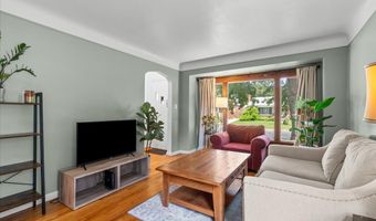 6794 Osage Ave, Allen Park, MI 48101