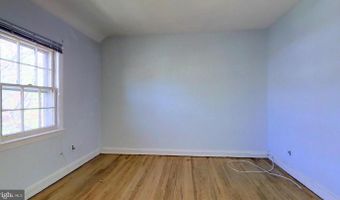 2112 N BRANDYWINE St, Arlington, VA 22207