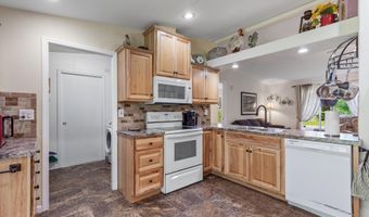28344 N Linzy Ln, Athol, ID 83801