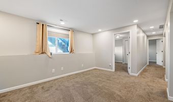 1726 N Black Oak Ct, Andover, KS 67002