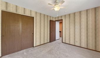 1003 Pocono Trl, Ballwin, MO 63021