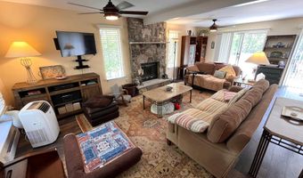 154 Upper Notch Rd, Albrightsville, PA 18210