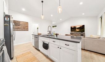 13521 W 12th Ave, Airway Heights, WA 99001