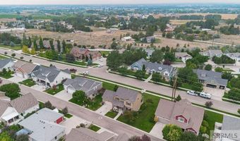 3060 S Chartwell Gdns, Ammon, ID 83406
