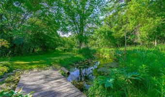 13645 Valley Creek Trl S, Afton, MN 55001