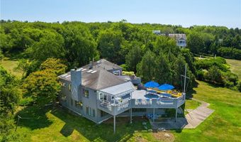 76 Battery Ln, Jamestown, RI 02835