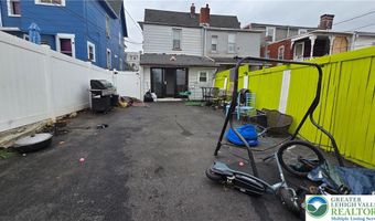 909 N 6th St, Allentown, PA 18102