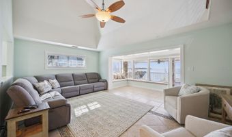 1280 N CROOKED LAKE Dr, Babson Park, FL 33827