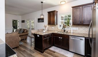 410 Raeford Rd, Angier, NC 27501
