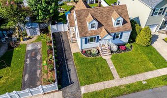 49 N Smith St, Avenel, NJ 07001