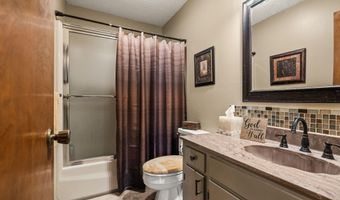 1810 Snow Ln, Alexander, AR 72002