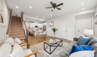 44603 WOLFHOUND Sq, Ashburn, VA 20147