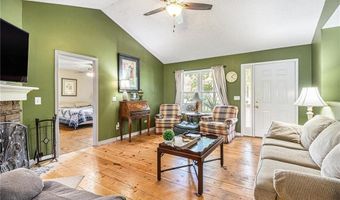 14 Ridge Dr NW, Adairsville, GA 30103