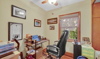 42034 N East Rd, Antioch, IL 60002