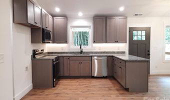 12 Overbrook Pl, Asheville, NC 28805