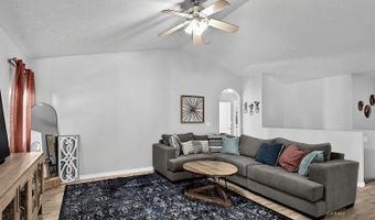 310 Oakridge Dr, Elko, NV 89801