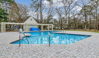 7 Greenwood Dr, Bluffton, SC 29910