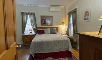 52 S Allen St, Albany, NY 12208