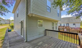 693 Cotton Branch Dr, Boiling Springs, SC 29316