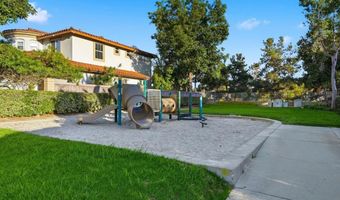 8010 Calle Pinon, Carlsbad, CA 92009