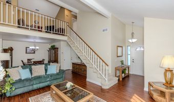 8437 E Amberwood St, Anaheim, CA 92808