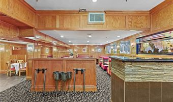 383 Metacom Ave, Bristol, RI 02809