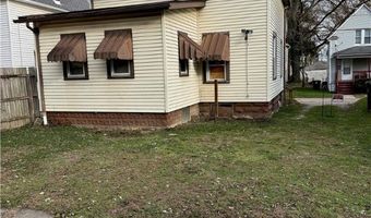 438 Black St, Akron, OH 44306