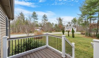 71 Hickory Way, Ayer, MA 01432