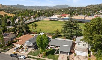 5731 Rainbow Hill Rd, Agoura Hills, CA 91301