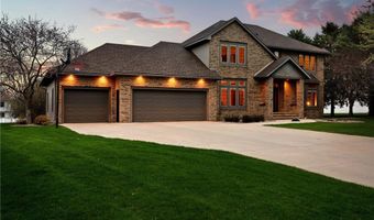 805 27th St SW, Austin, MN 55912