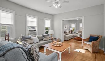 48 Constitution St 2, Bristol, RI 02809