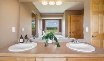 9352 67th St NW, Annandale, MN 55302